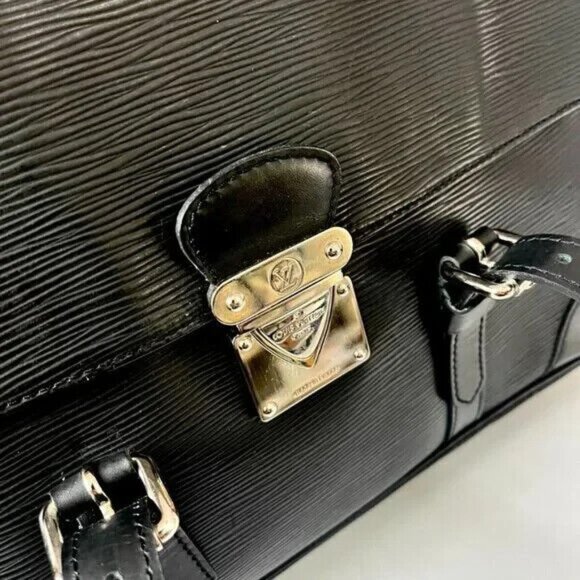 LOUIS VUITTON Segur MM Epi Segur MM Black Leather Shoulder Bag Satchel Silver LV - Picture 9 of 16